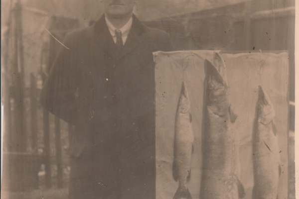 Historische Bilder des KAV