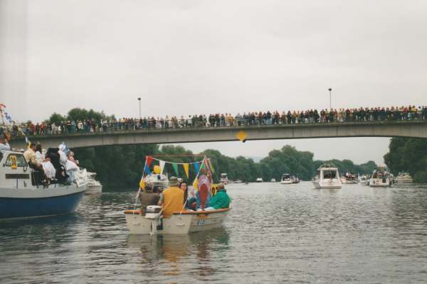 Historische Bilder des KAV